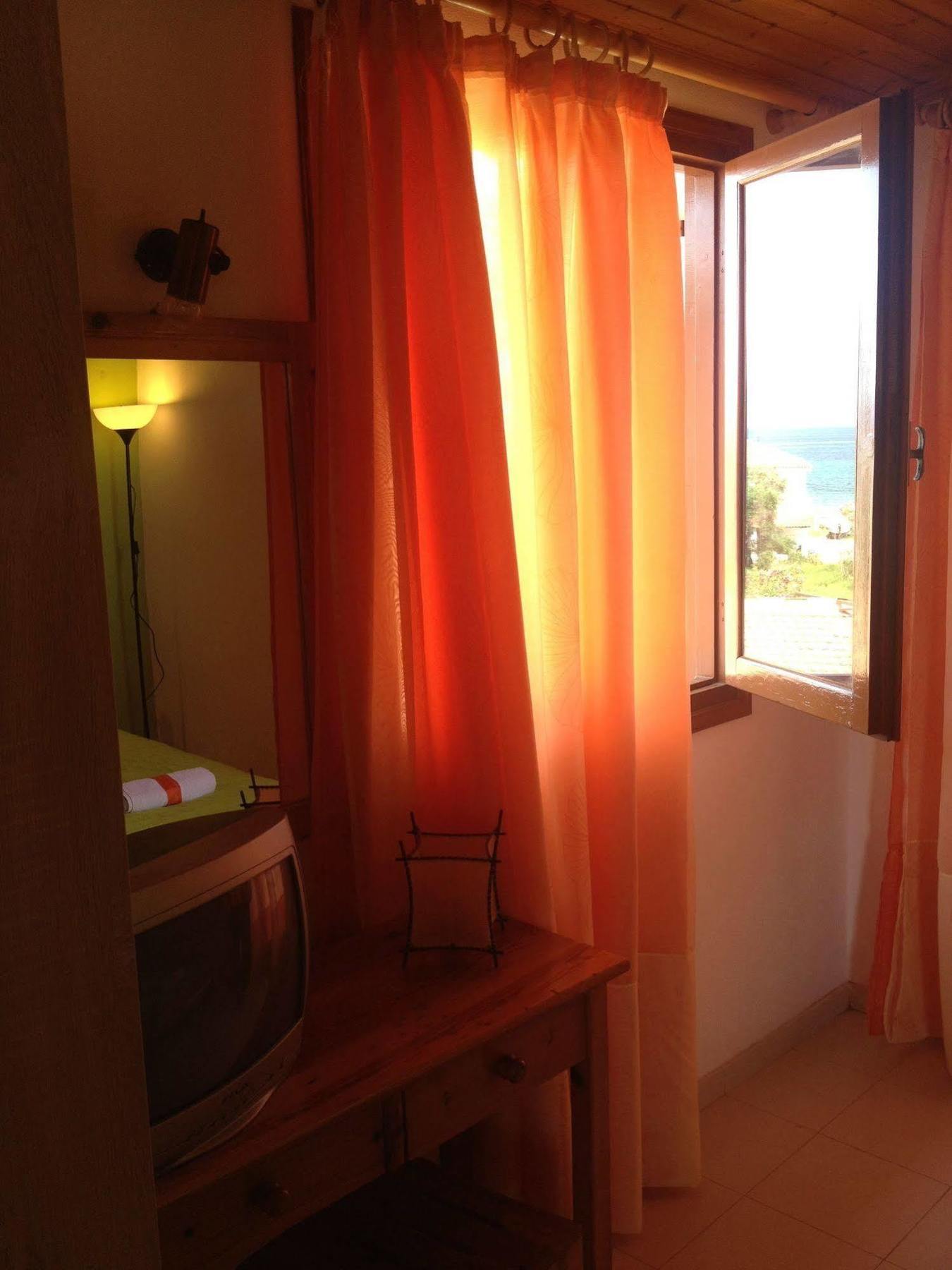 Ionian Breeze Apartments Kavos Bagian luar foto